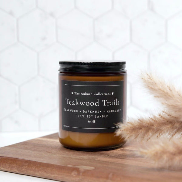 TEAKWOOD TRAILS SOY WAX CANDLE (TEAKWOOD & MAHOGANY)